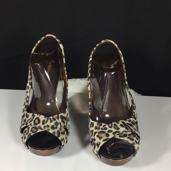 Marcino Shoes - MARCIANO , Size 8 M , 9  , Leopard Color, Sandal .